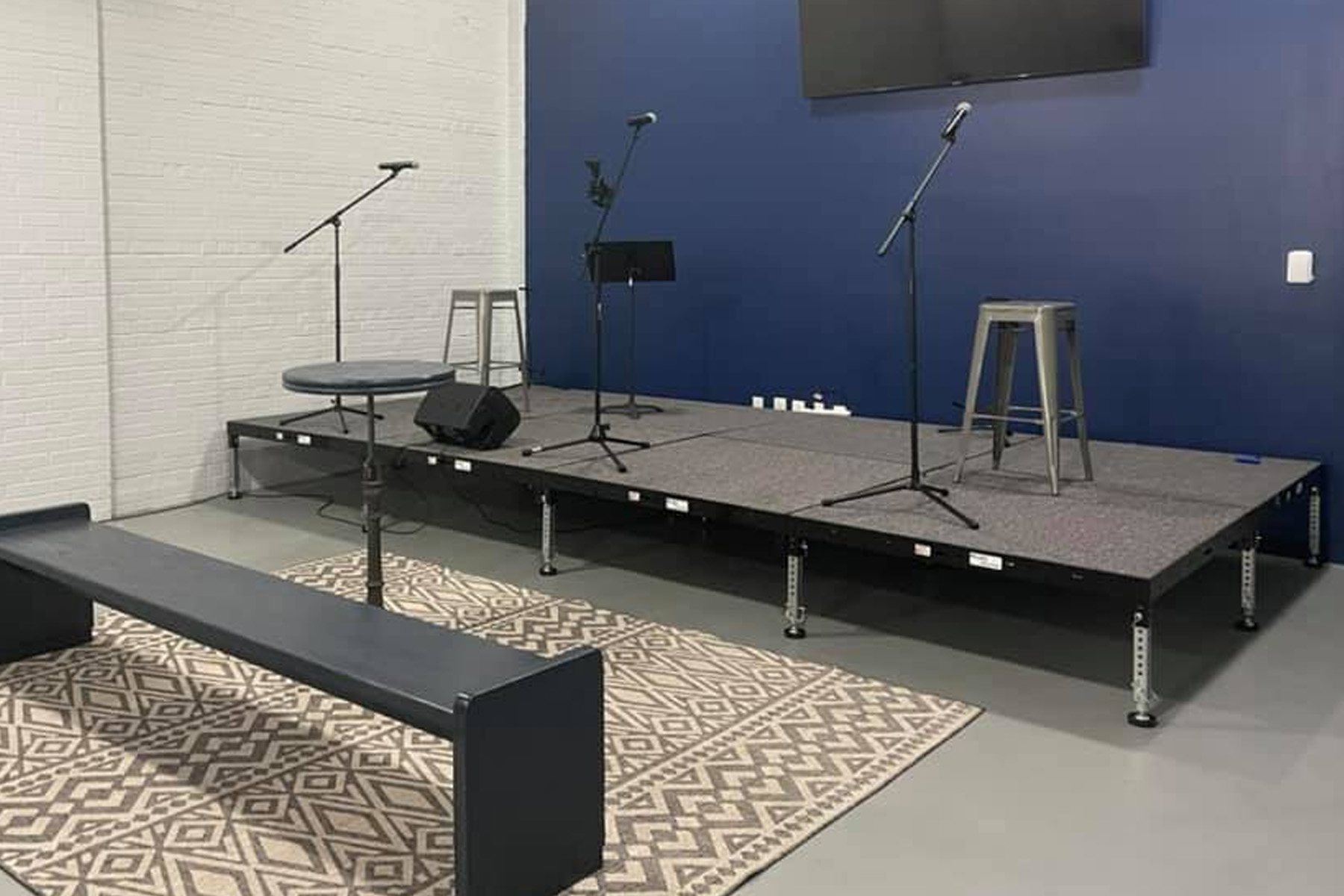 Bil-Jax ST8100 Steel Frame Stages