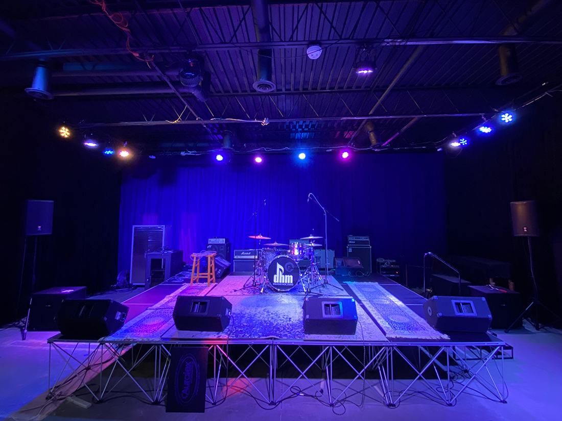 IntelliStage Portable Stage